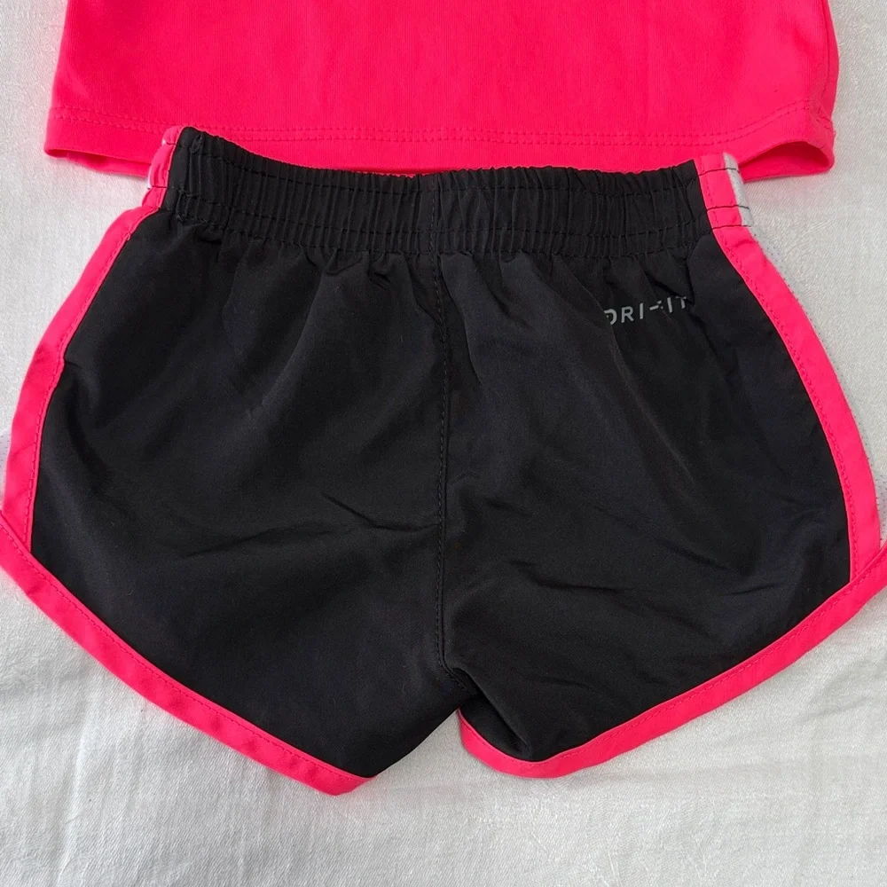 Nike Bright Pink and Black Infant Set - Picture 6 of 8